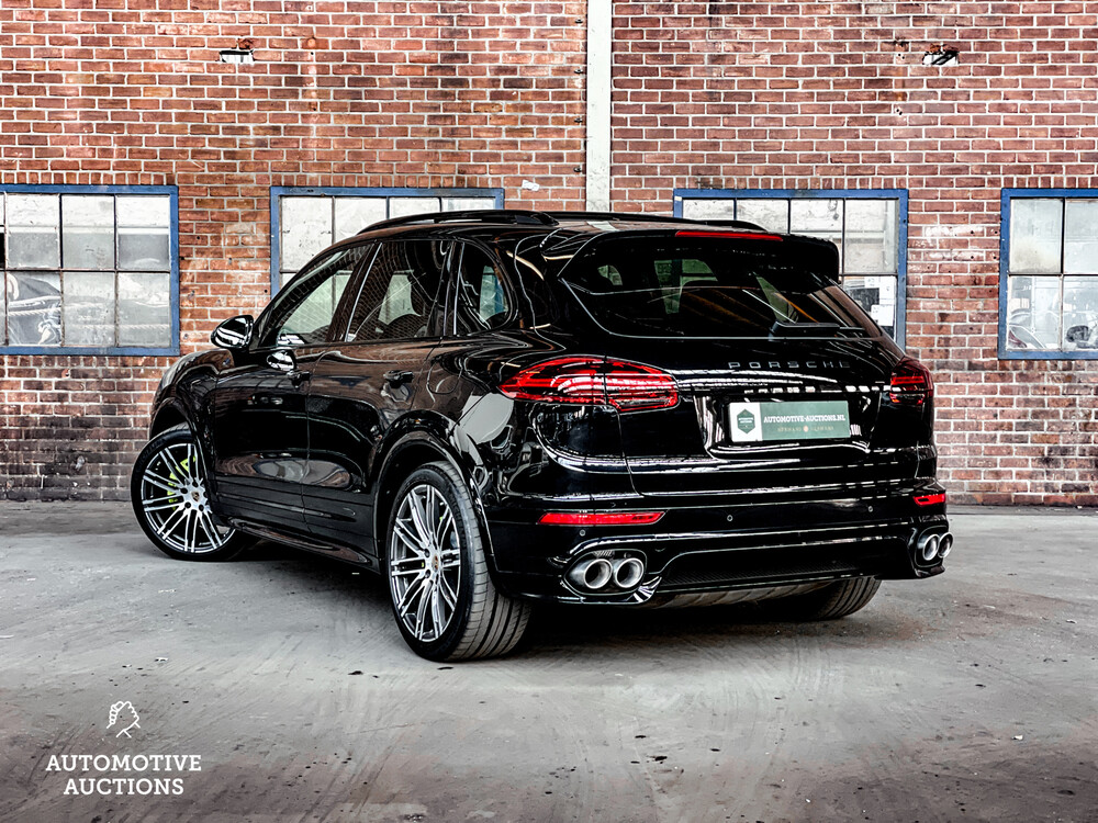 Porsche Cayenne S E-Hybrid 3.0 416PS 2016 Sport Chrono -Orig. EN-, HZ-350-B