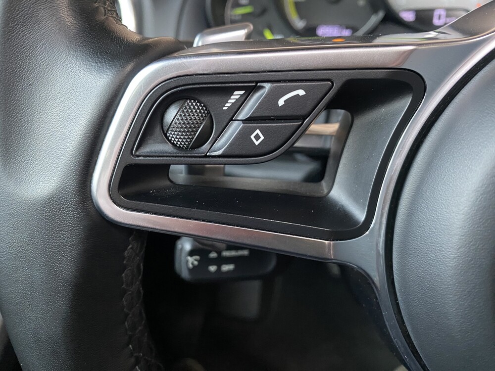 Porsche Cayenne S E-Hybrid 3.0 416PS 2016 Sport Chrono -Orig. EN-, HZ-350-B