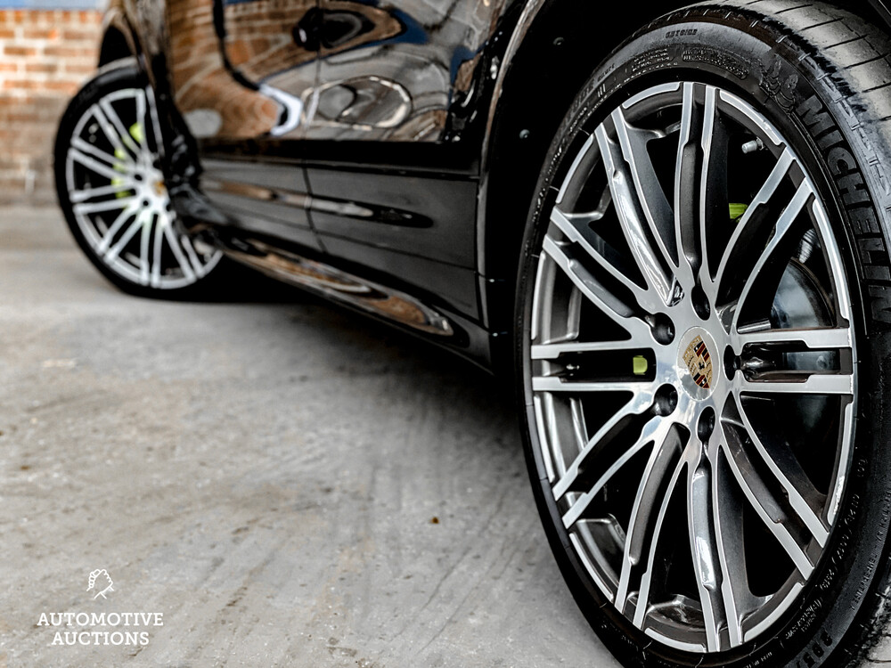 Porsche Cayenne S E-Hybrid 3.0 416PS 2016 Sport Chrono -Orig. EN-, HZ-350-B