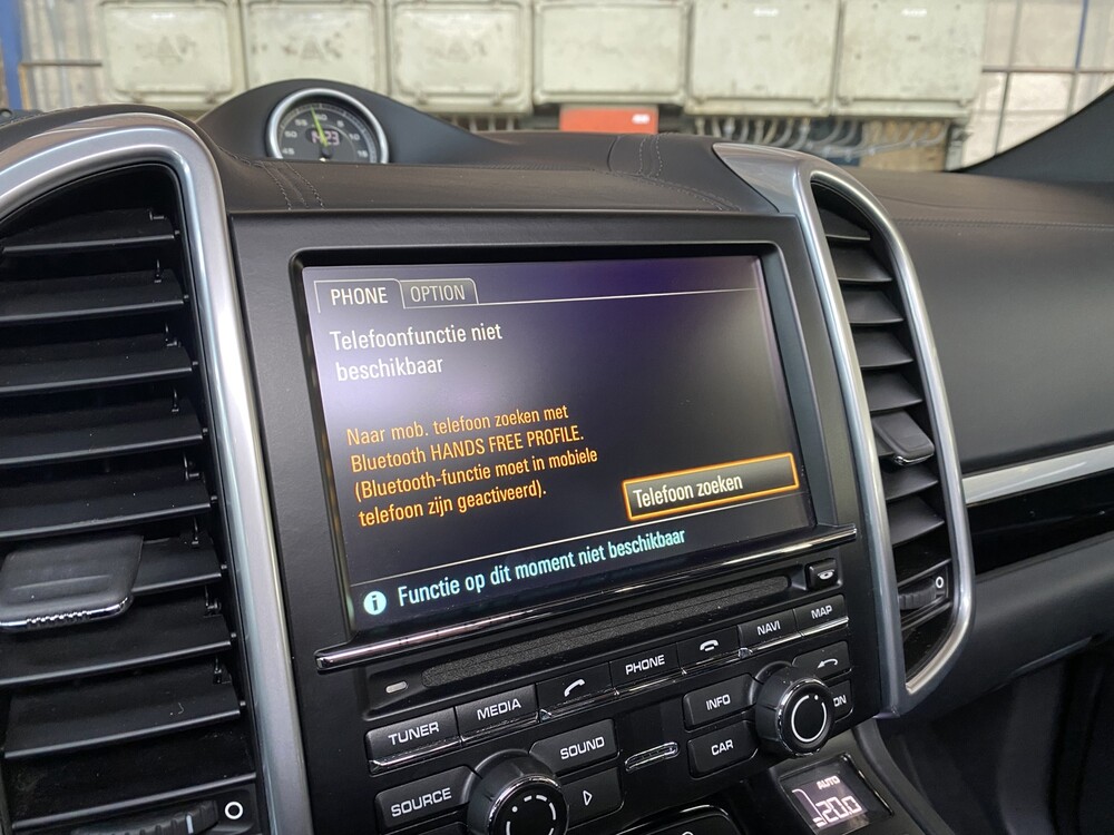 Porsche Cayenne S E-Hybrid 3.0 416PS 2016 Sport Chrono -Orig. EN-, HZ-350-B