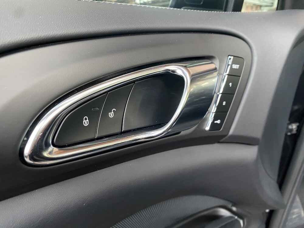 Porsche Cayenne S E-Hybrid 3.0 416PS 2016 Sport Chrono -Orig. EN-, HZ-350-B