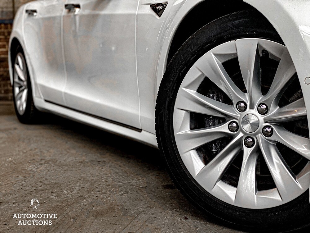 Tesla Model S 75 Base FACELIFT 320hp 2017 -Orig. EN-, RJ-746-J