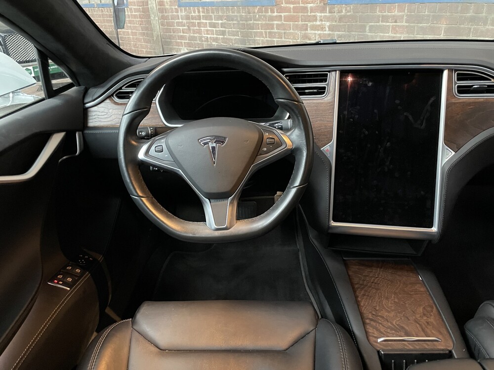 Tesla Model S 75 Base FACELIFT 320hp 2017 -Orig. EN-, RJ-746-J