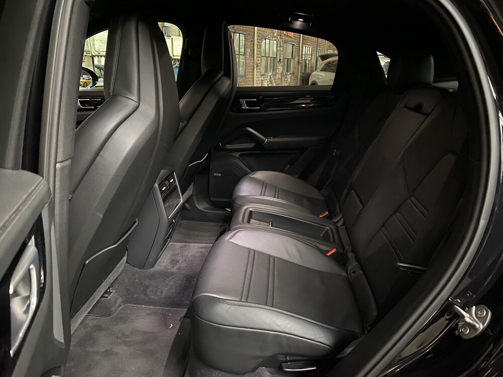 Porsche Cayenne E-Hybrid Coupé 3.0 V6 Sport Chrono 462PS 2020 -Orig. NL-, H-391-FF