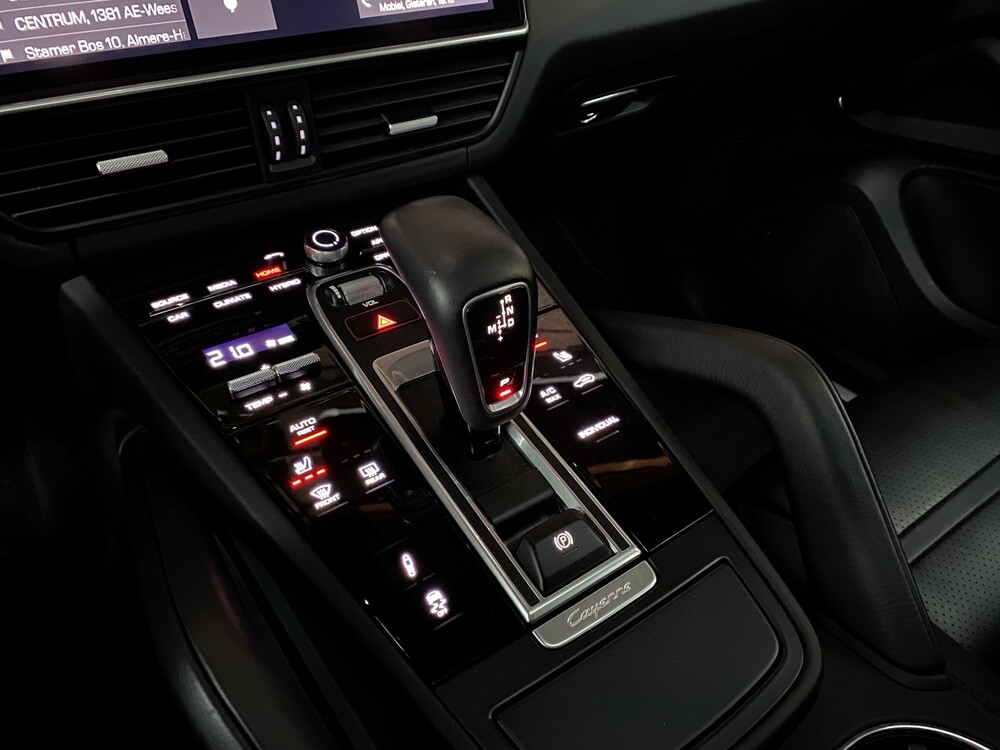 Porsche Cayenne E-Hybrid Coupé 3.0 V6 Sport Chrono 462PS 2020 -Orig. NL-, H-391-FF