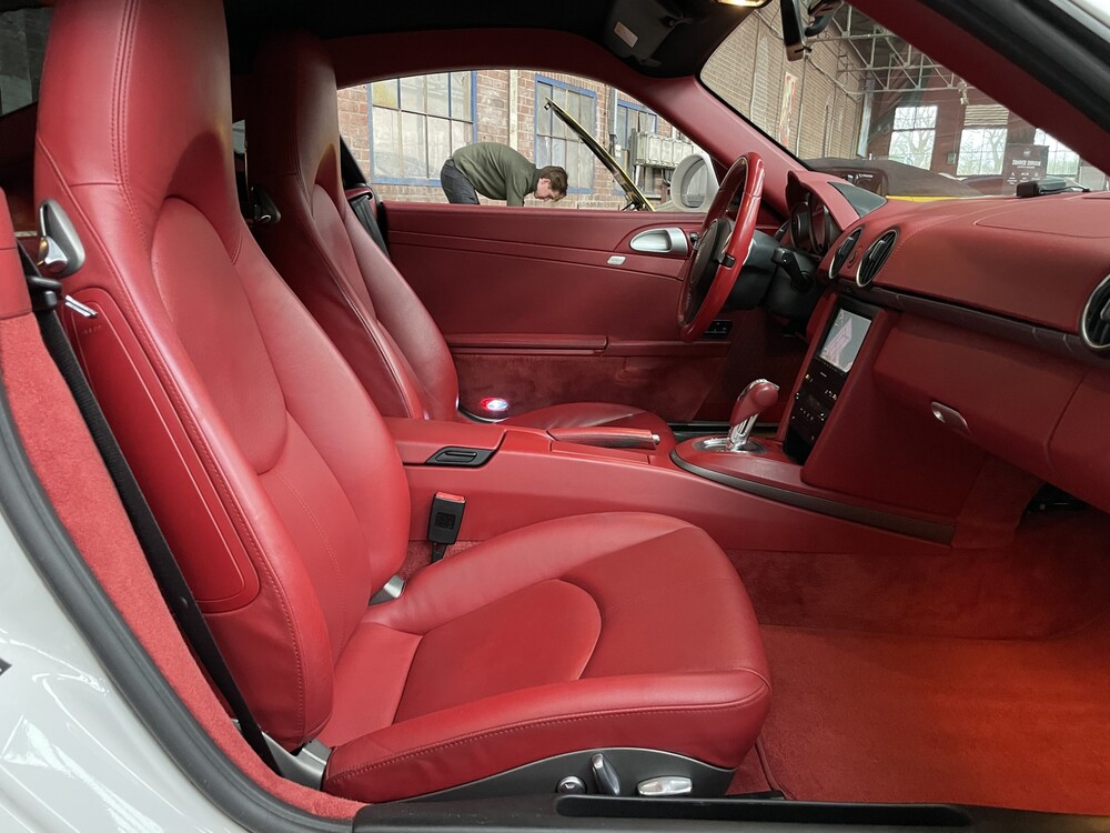 Porsche Cayman 987.2 2.9 PDK 262pk 2010