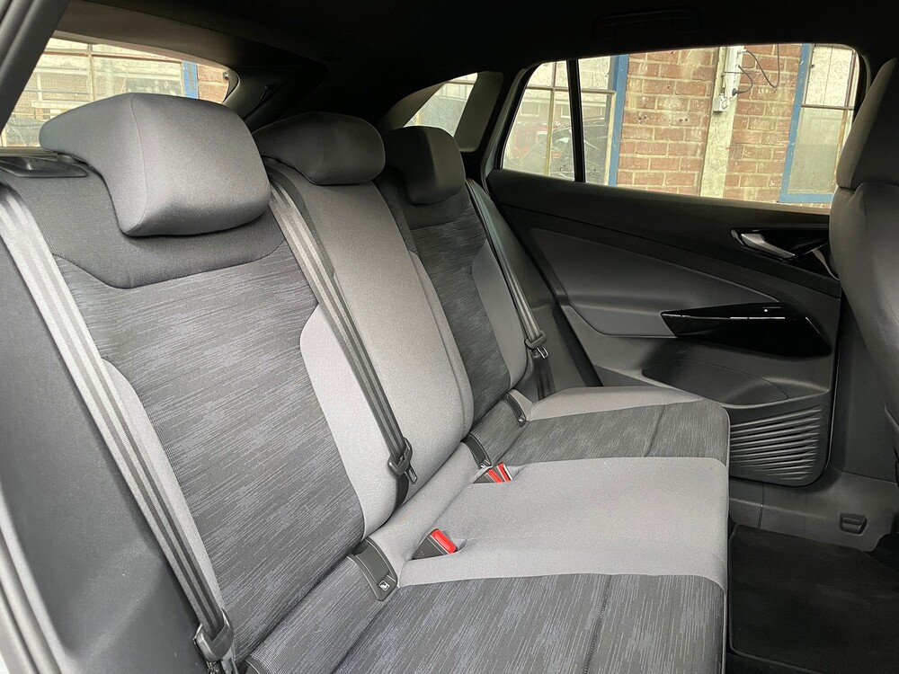 Volkswagen ID.4 Pro Performance 77kWh 204hp 2021 Manufacturer's Warranty