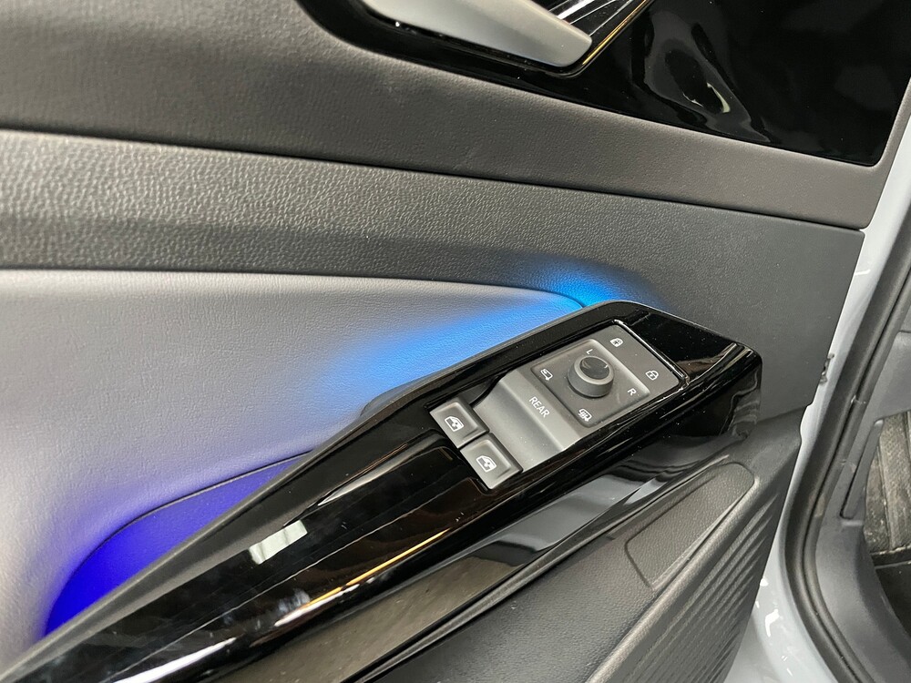 Volkswagen ID.4 Pro Performance 77kWh 204hp 2021 Manufacturer's Warranty