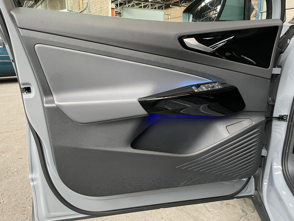 Volkswagen ID.4 Pro Performance 77kWh 204hp 2021 Manufacturer's Warranty