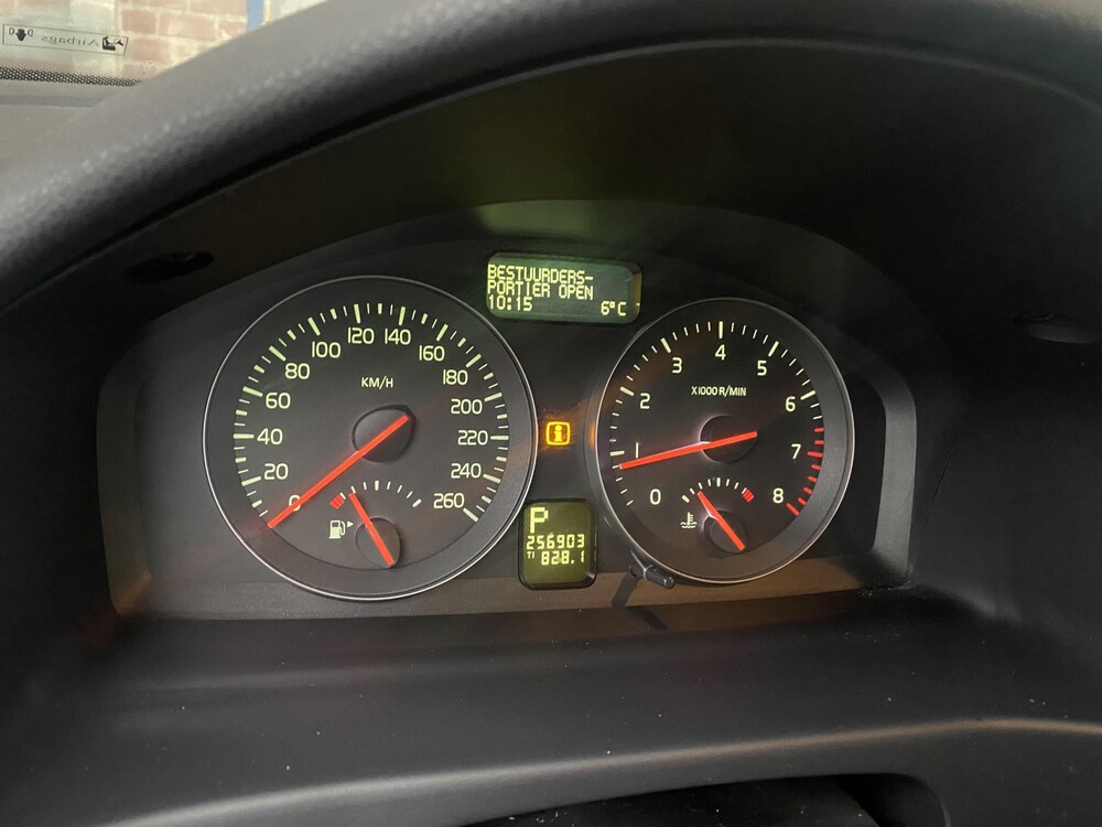 Volvo C70 Convertible 2.4 Summum 140hp 2007, 83-XL-SB