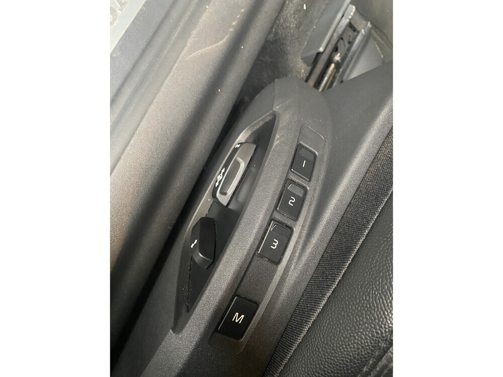 Volvo C70 Convertible 2.4 Summum 140hp 2007, 83-XL-SB