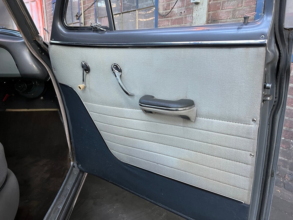 Powerglide Deluxe 1951, 32-XL-66