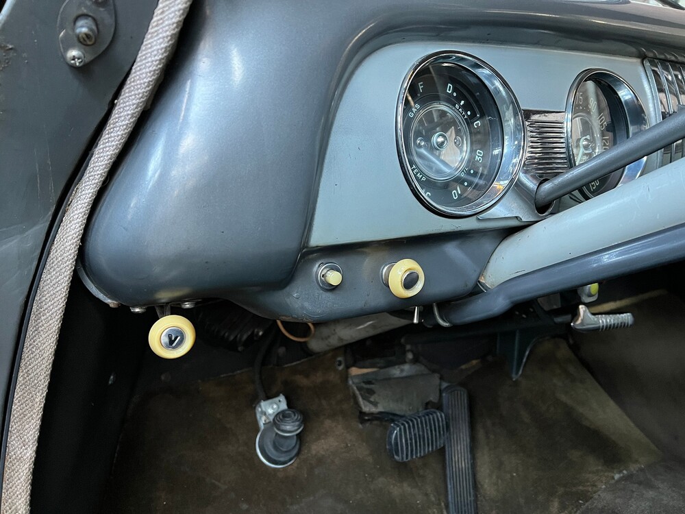 Powerglide Deluxe 1951, 32-XL-66