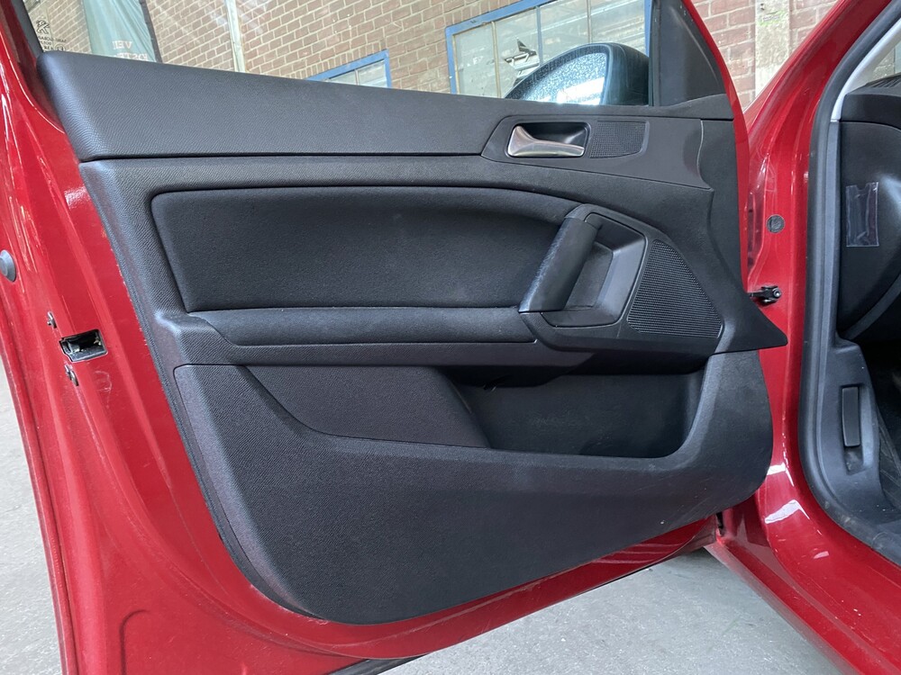 Peugeot 308 1.2 PureTech Access 110hp 2018, RF-126-N