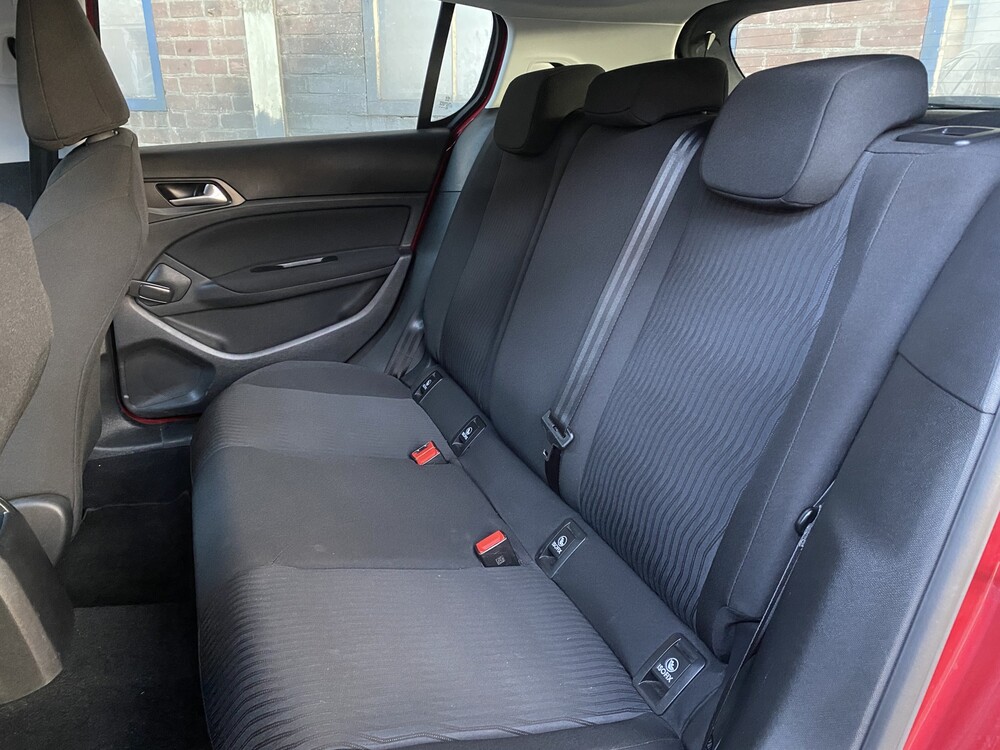 Peugeot 308 1.2 PureTech Access 110hp 2018, RF-126-N