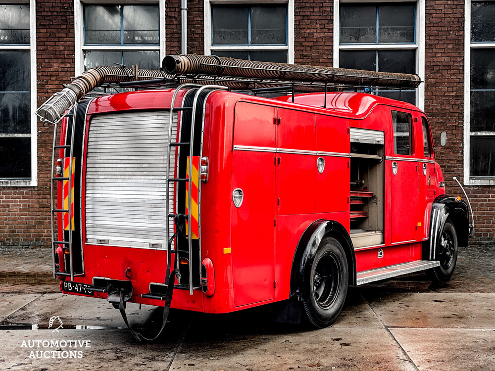 Ford Fire Engine 3.9 V8 1954, PB-47-78