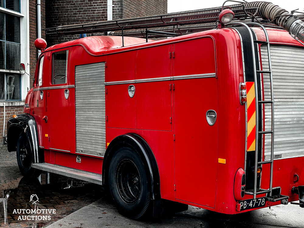Ford Fire Engine 3.9 V8 1954, PB-47-78