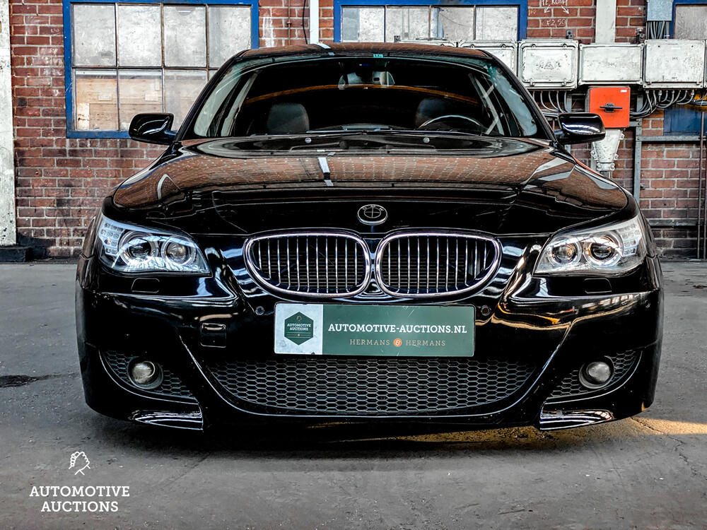 BMW 545i Executive E60 4.4 V8 333hp 2004 5 Series -Youngtimer-
