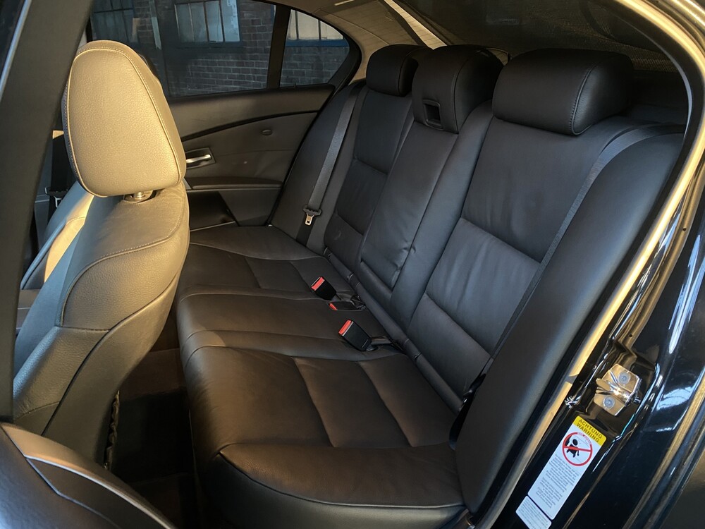 BMW 545i Executive E60 4.4 V8 333hp 2004 5 Series -Youngtimer-