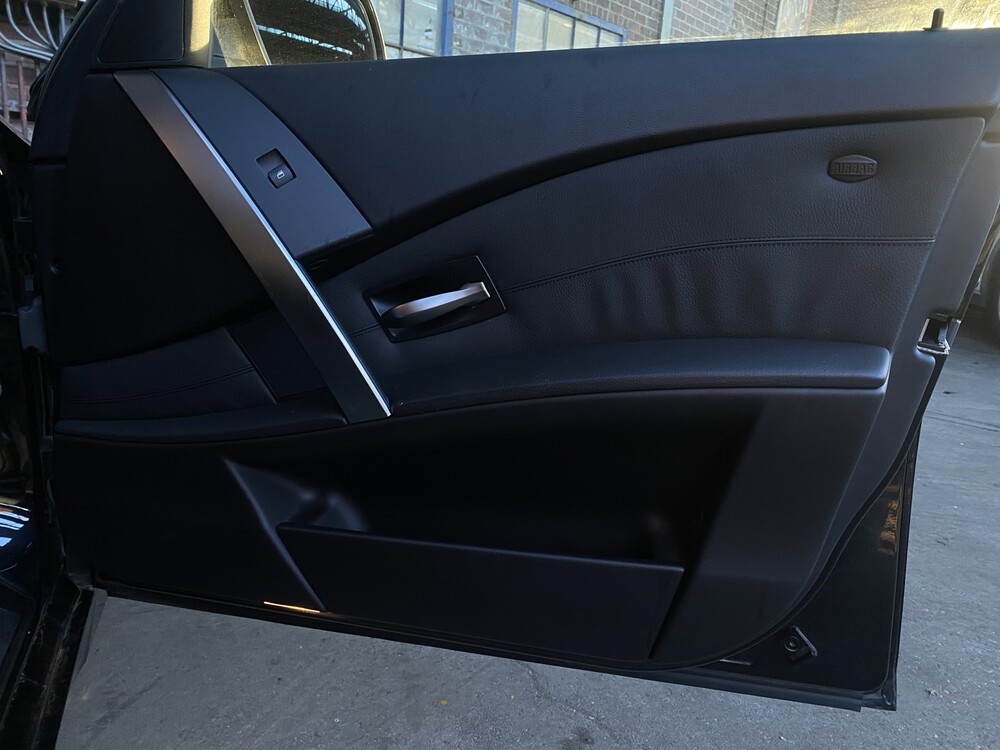 BMW 545i Executive E60 4.4 V8 333hp 2004 5 Series -Youngtimer-