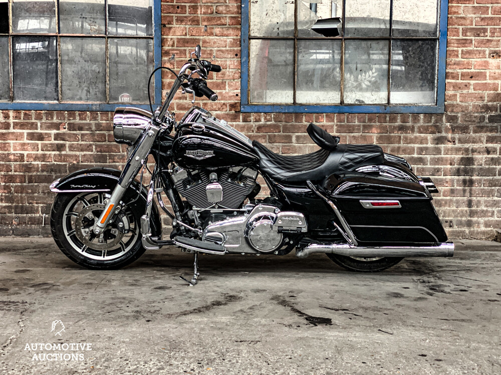2014 Harley-Davidson Road King FLHR Cruiser