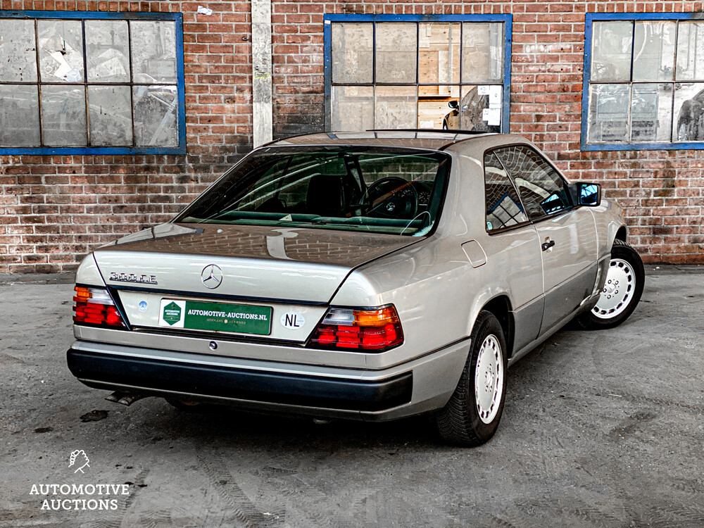 Mercedes-Benz 300CE W124 1989 -Orig. NL-, TV-39-JG