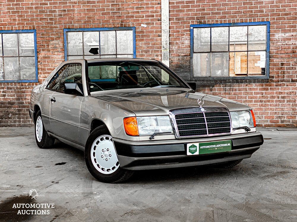 Mercedes-Benz 300CE W124 1989 -Orig. NL-, TV-39-JG