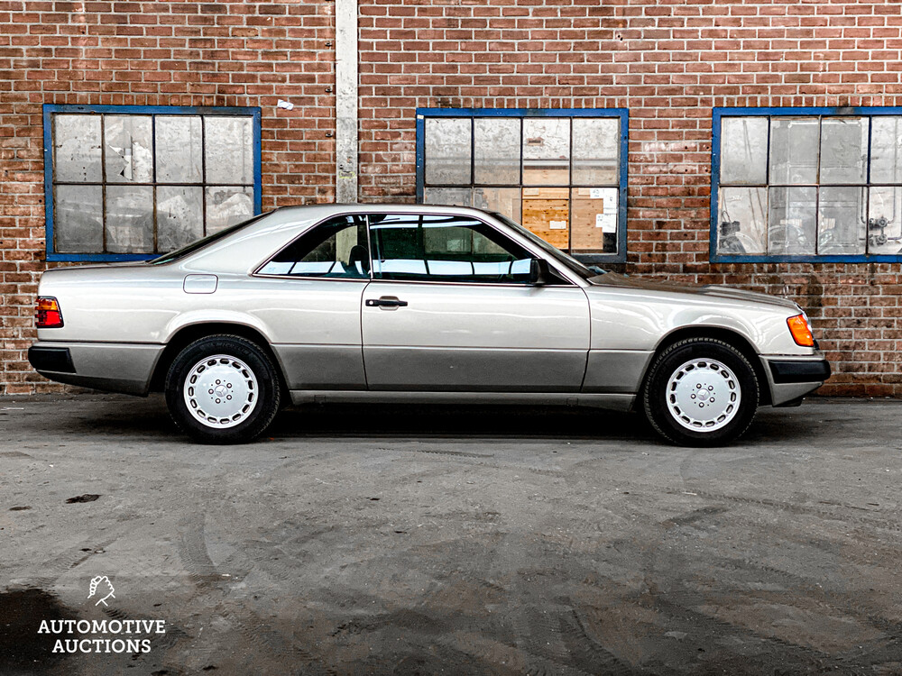 Mercedes-Benz 300CE W124 1989 -Orig. NL-, TV-39-JG