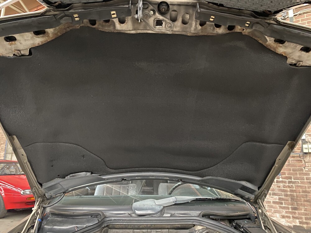 Mercedes-Benz 300CE W124 1989 -Orig. NL-, TV-39-JG