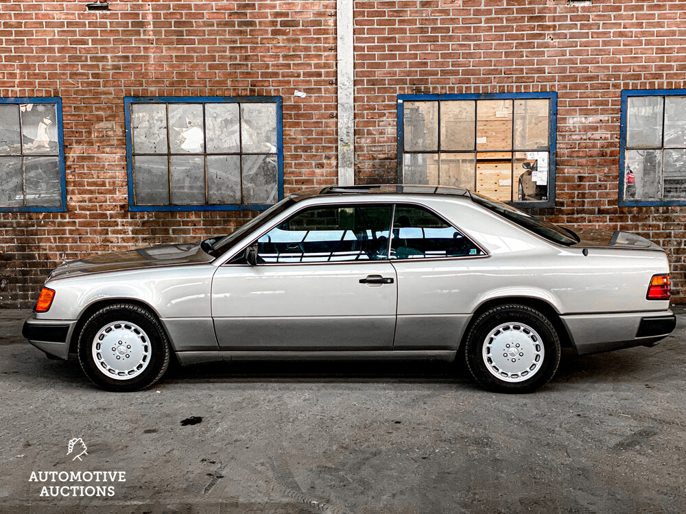 Mercedes-Benz 300CE W124 1989 -Orig. NL-, TV-39-JG