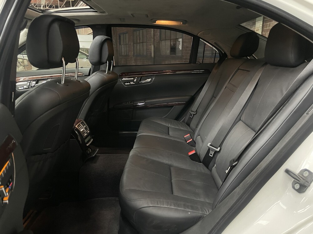 Mercedes-Benz S600 Long 5.0 V12 517hp 2006 S-Class 