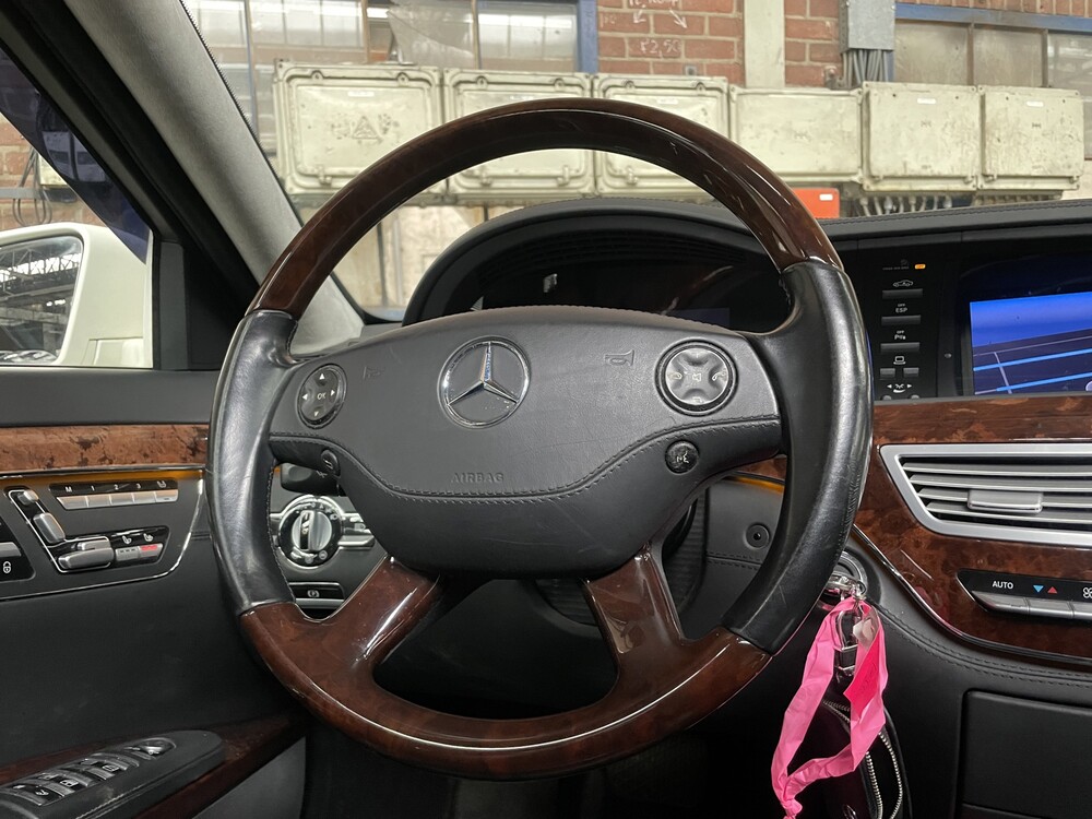 Mercedes-Benz S600 Long 5.0 V12 517hp 2006 S-Class 