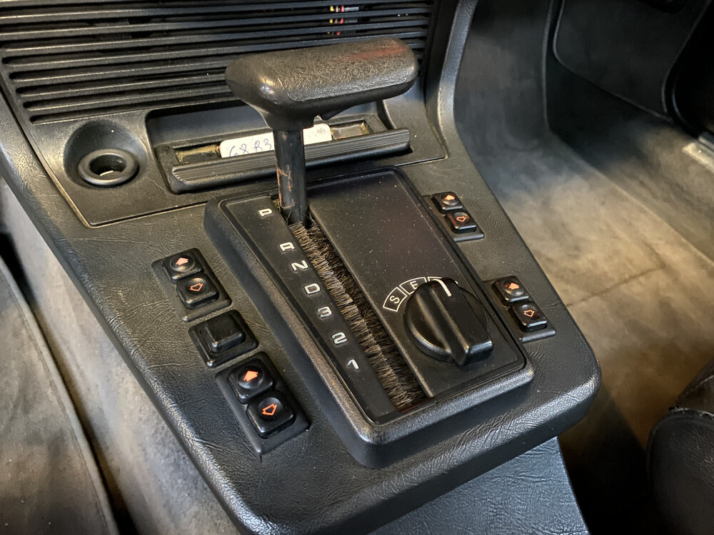 BMW 635CSI Coupe 211hp 1989 6-Series