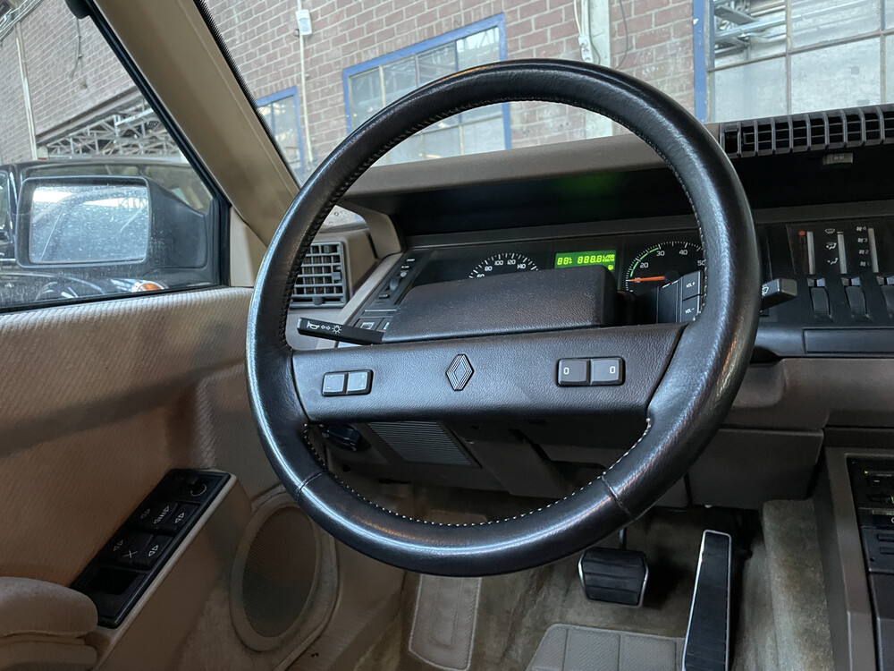 Renault 25 V6 Injection 152hp 1985