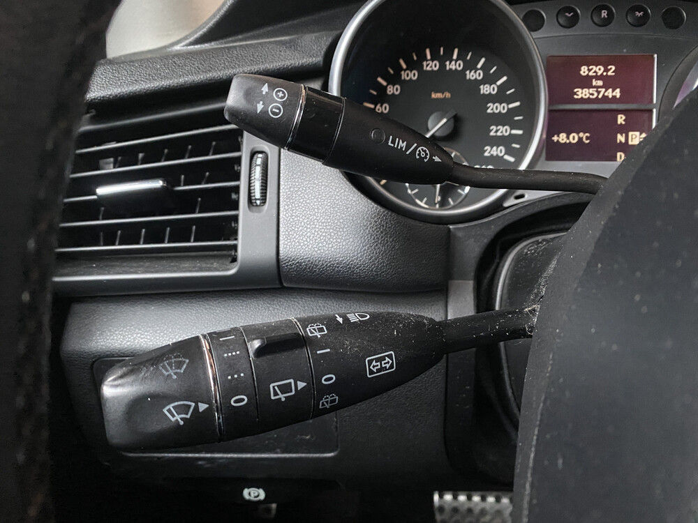 Mercedes-Benz R320 CDI Long 4Matic R-Class 225hp 2008 7-Person, 68-HPG-5