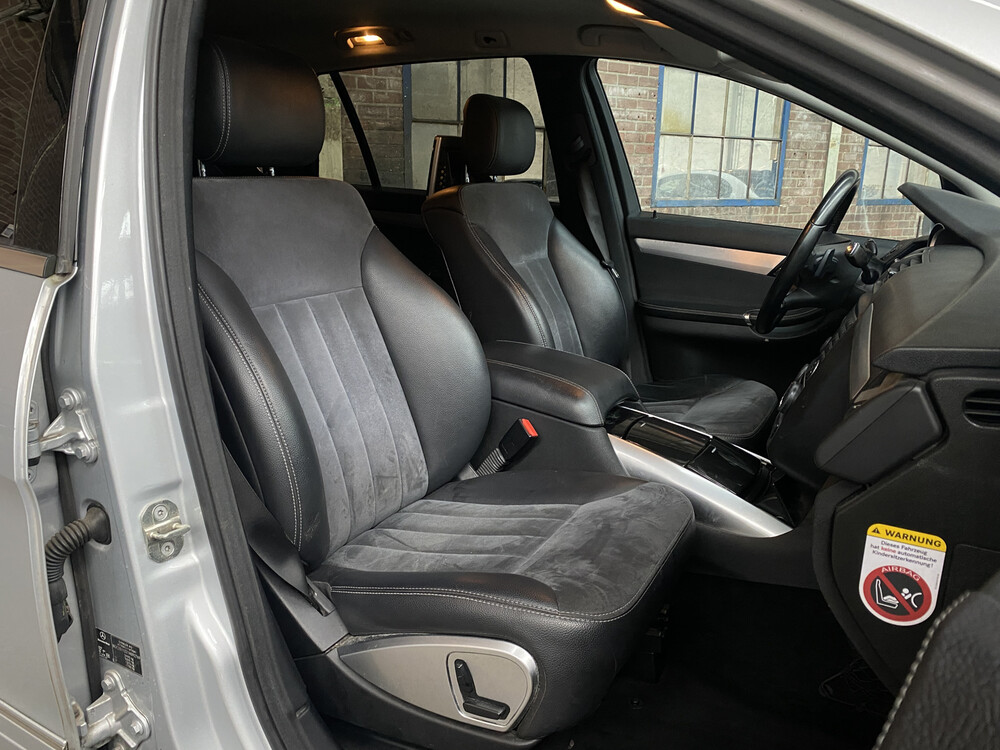 Mercedes-Benz R320 CDI Long 4Matic R-Class 225hp 2008 7-Person, 68-HPG-5