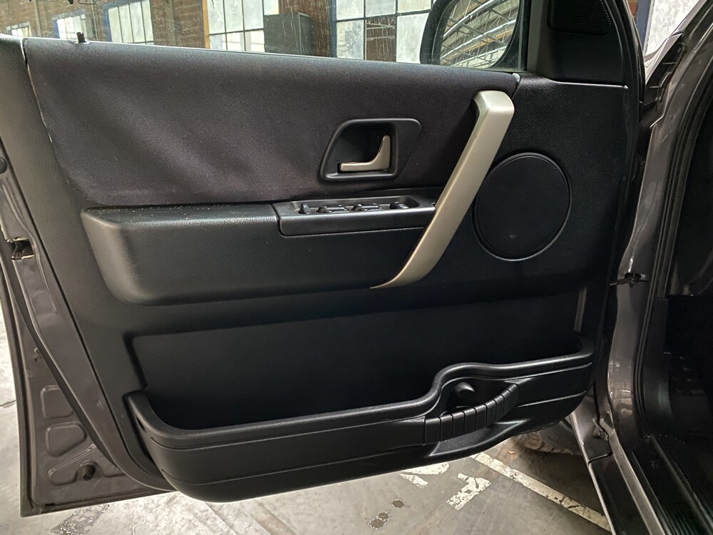 Land Rover Freelander Station Wagon 2.5 V6 S 177hp 2005 -Org. NL-, 76-RN-TZ