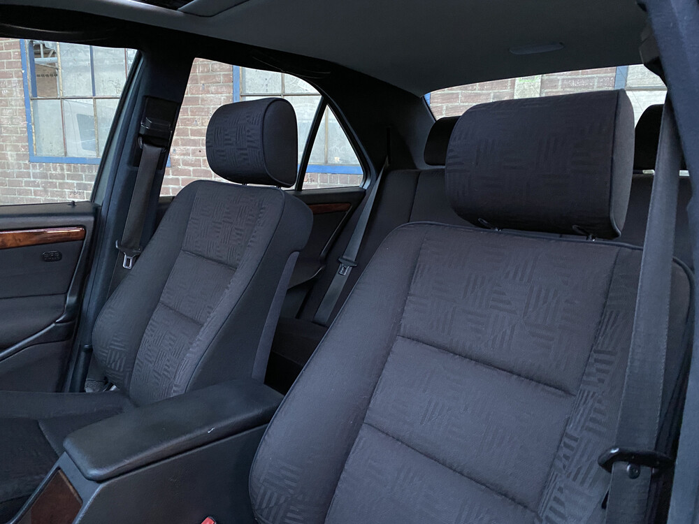 Mercedes-Benz C180 Sport 122hp 1998 C-class, R-234-LL