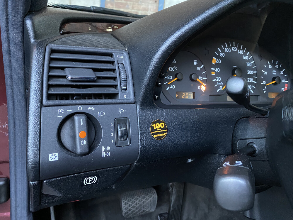 Mercedes-Benz C180 Sport 122hp 1998 C-class, R-234-LL