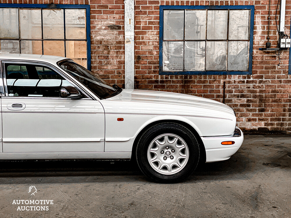 Jaguar Sovereign XJ8 3.2 V8, J-782-XT