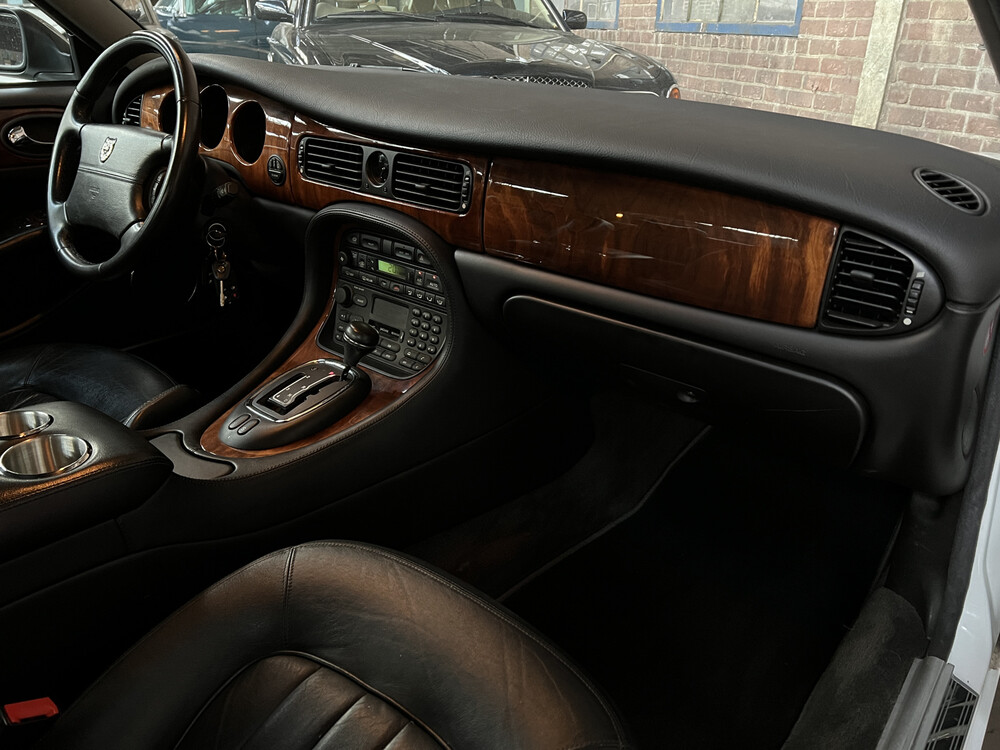 Jaguar Sovereign XJ8 3.2 V8, J-782-XT