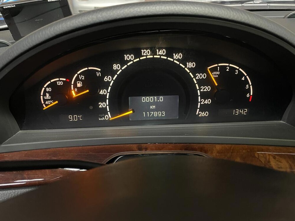 Mercedes-Benz S500 BRABUS 5.8 V8 400hp 579Nm W220 1999 -Youngtimer- S-Class