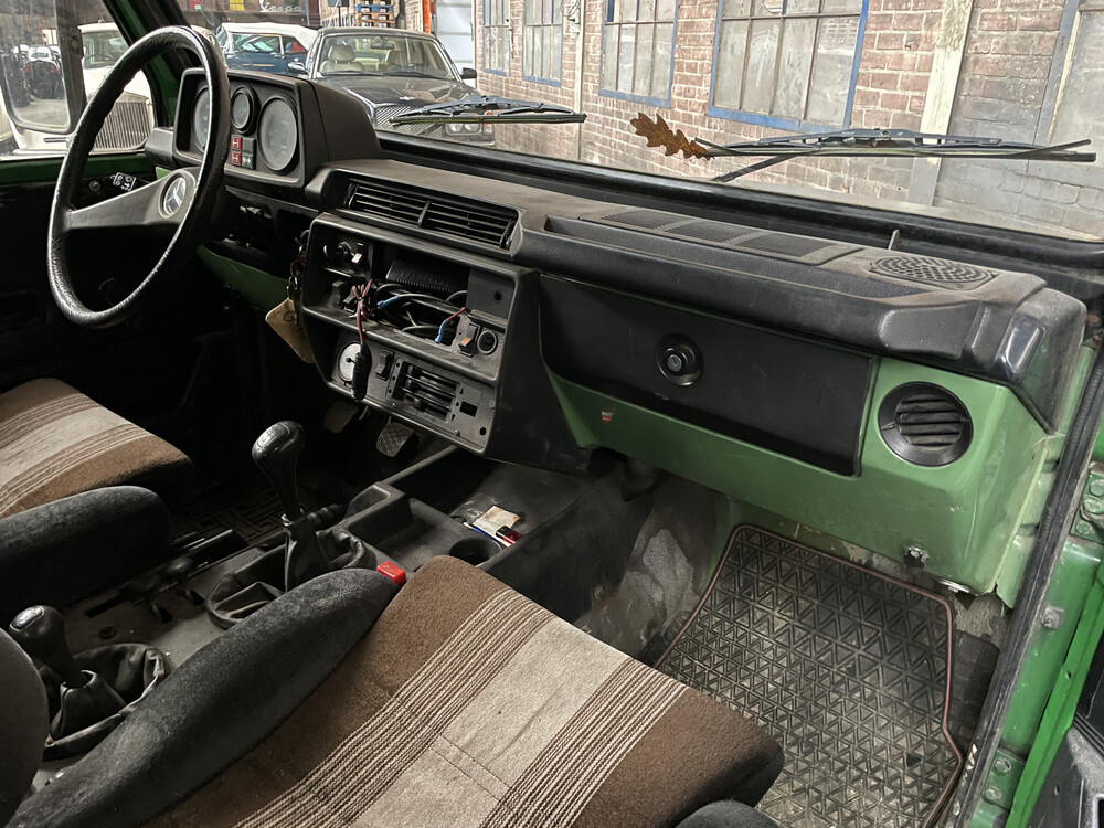 Mercedes-Benz 300gd 88hp 1980 G-Class, R-171-NT