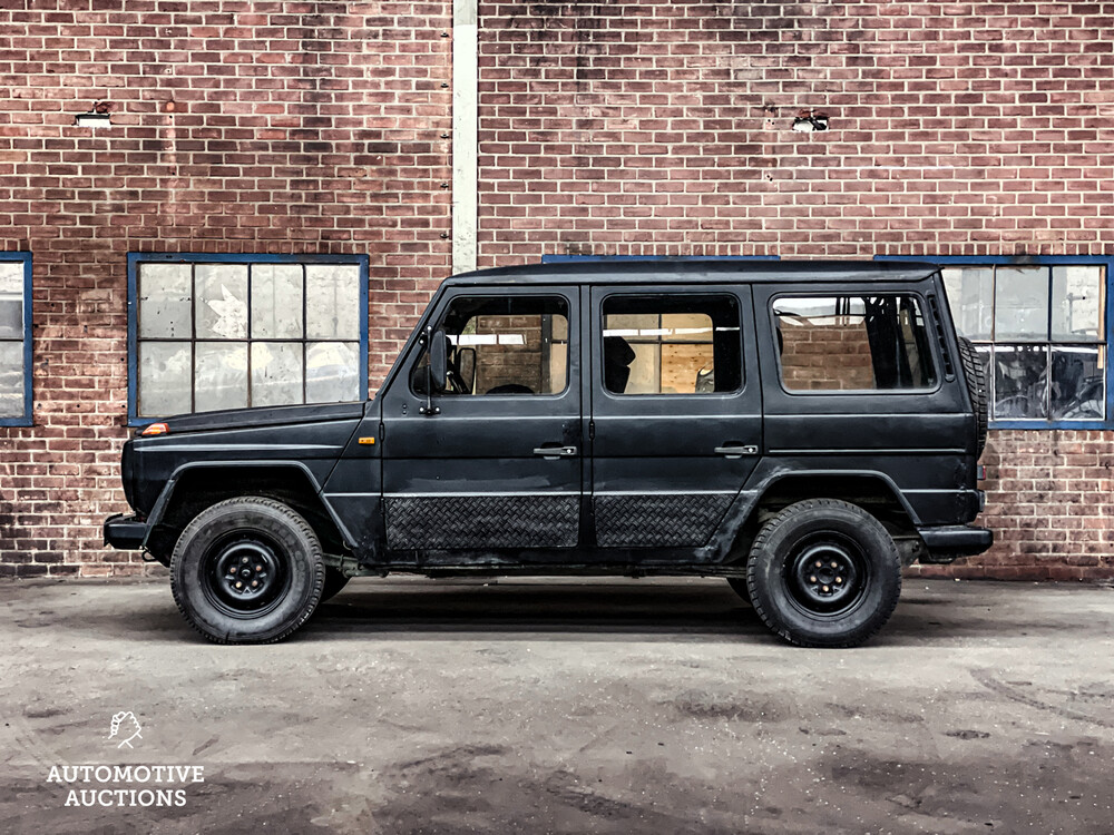 Mercedes-Benz 300gd 88hp 1980 G-Class, R-171-NT