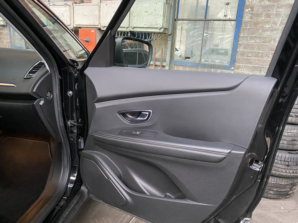 Renault Grand Scénic dCi Zen, XR-178-V