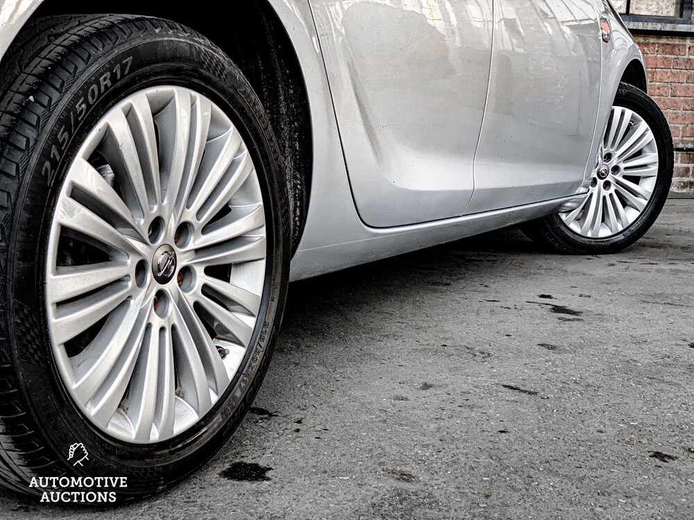 Opel Astra Turbo Sport+ 2014, SK-794-N