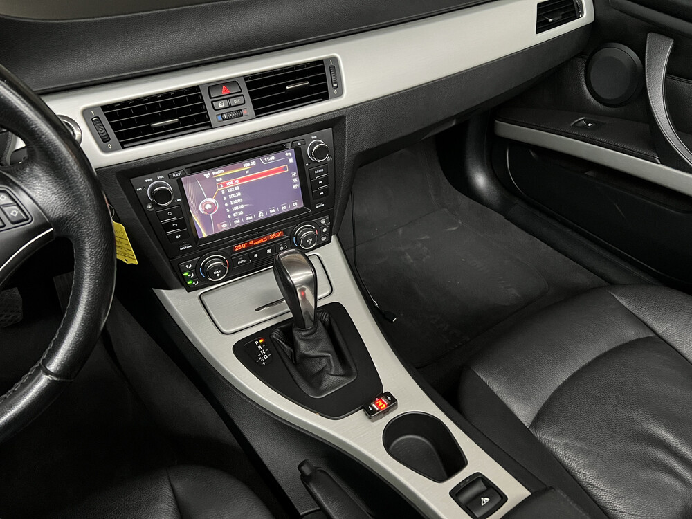 BMW 320i Cabriolet 3 Series 170hp 2008, G-542-RS