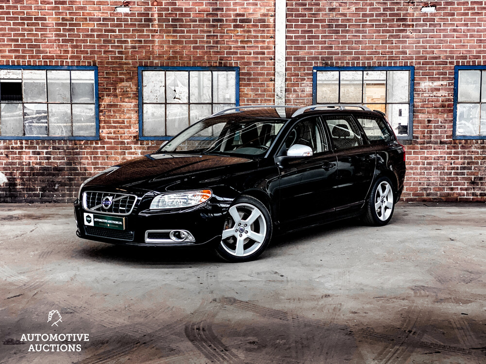 Volvo V70 R-Edition 203hp 2011 -Orig NL-, 62-PBB-1