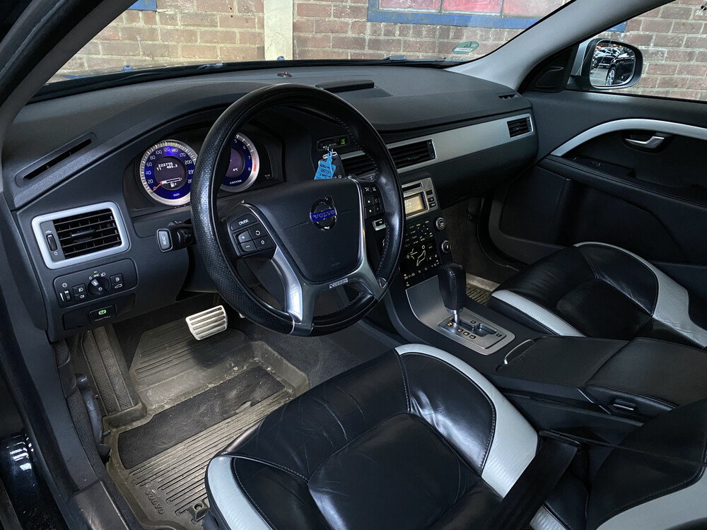 Volvo V70 R-Edition 203hp 2011 -Orig NL-, 62-PBB-1