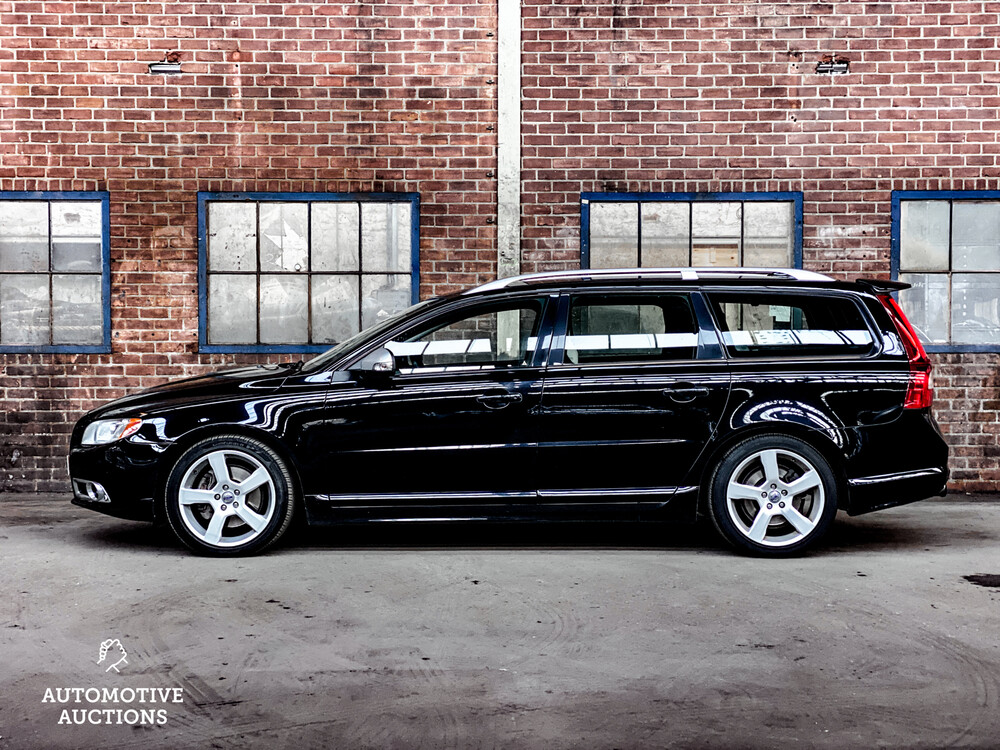 Volvo V70 R-Edition 203hp 2011 -Orig NL-, 62-PBB-1